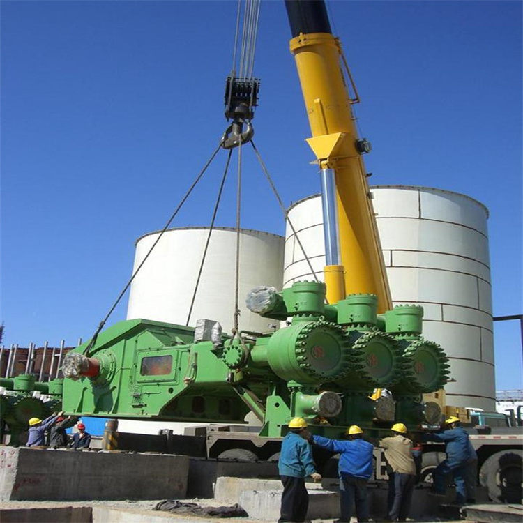 佛冈2025年出租吊车价位详解：如何选择性价比更高的吊车租赁服务